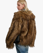 Veste courte en fausse fourrure brun dégradé