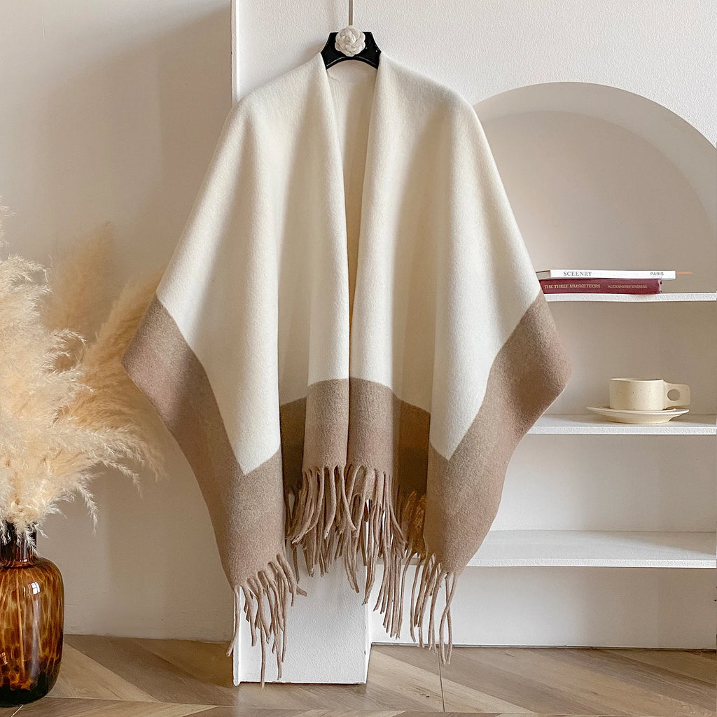 Poncho à carreaux effet cachemire – Blanc
