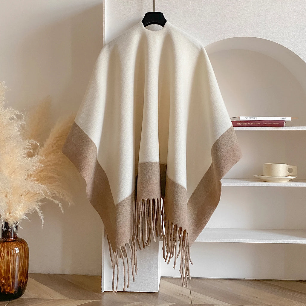 Poncho à carreaux effet cachemire – Blanc