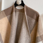 Poncho à carreaux effet cachemire – Marron clair