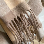 Poncho à carreaux effet cachemire – Marron clair