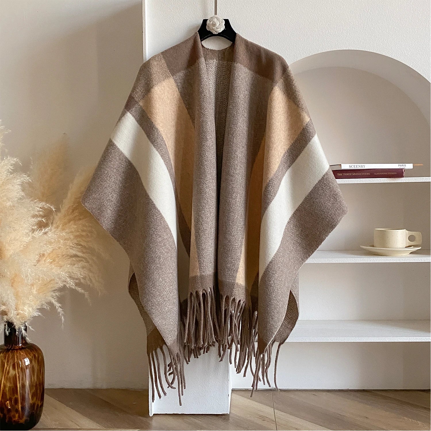 Poncho à carreaux effet cachemire – Marron clair